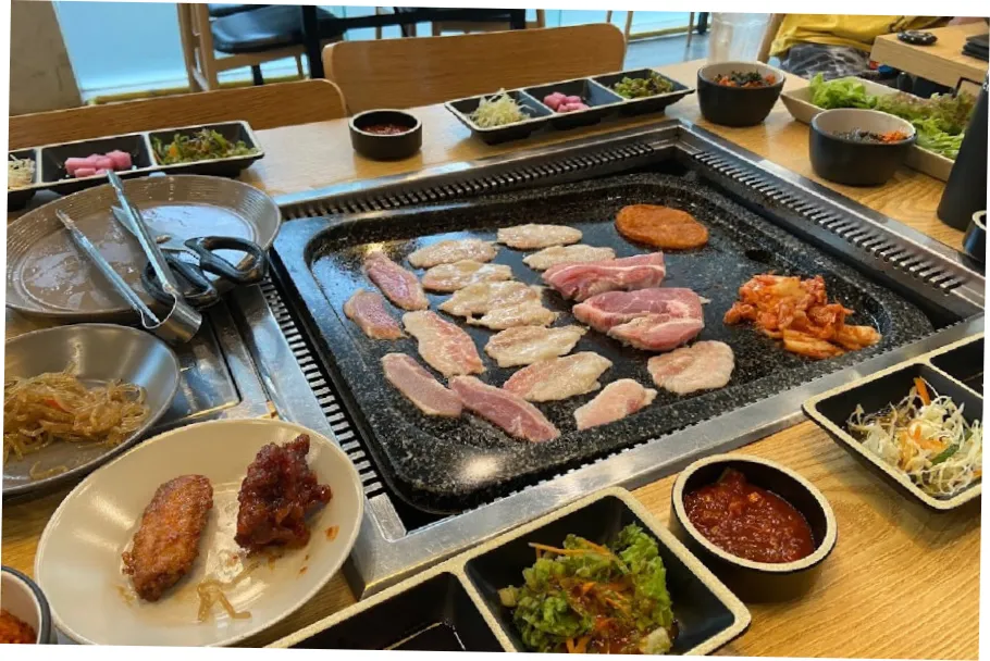 세부 제주삼겹살: 푸짐한 한식으로 만족 식사 경험 | 필조이 · 세부 관련 이미지 2