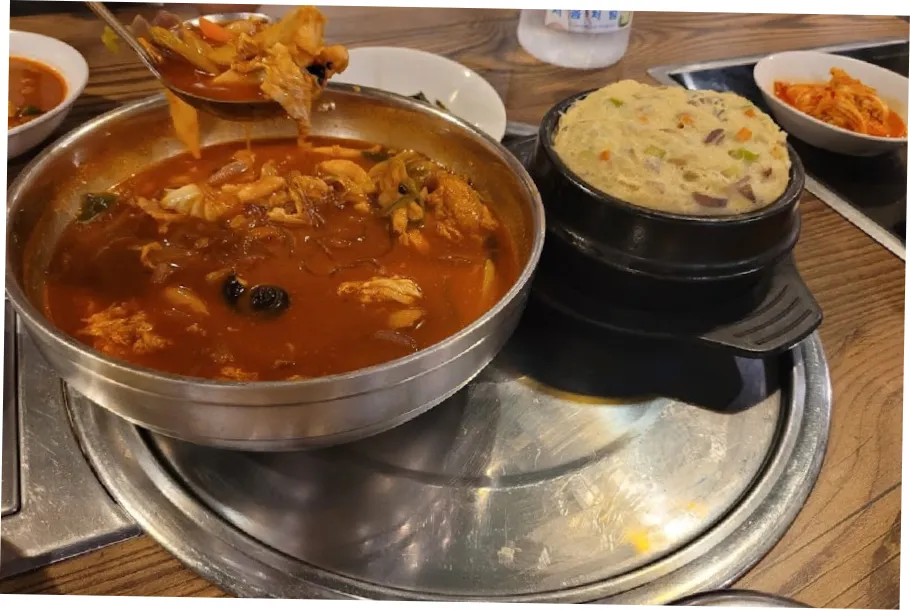 세부 막탄 다래원: 푸짐하고 정갈한 한식 식사 완벽 가이드 | 필조이 · 세부 관련 이미지 3