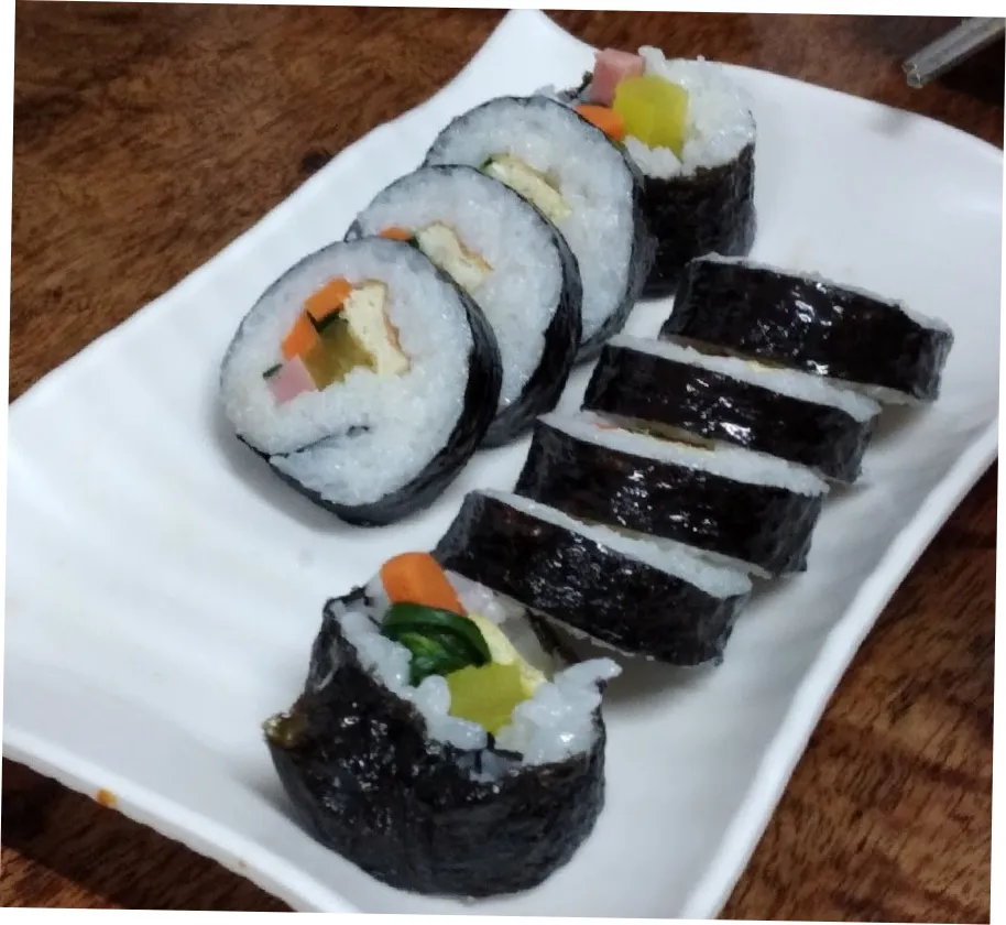 마닐라 까치분식: 쌀국수 한 그릇으로 하루를 시작하는 법 | 필조이 · 마닐라 관련 이미지 2