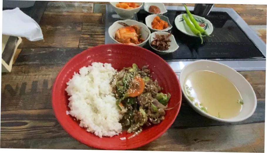 마닐라 까치분식: 쌀국수 한 그릇으로 하루를 시작하는 법 | 필조이 · 마닐라 관련 이미지 3