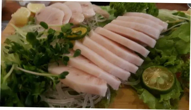 마닐라 그릴앤 스시토마스 모라토스: 신선한 일식의 정수를 경험하세요 | 필조이 · 마닐라 관련 이미지 3